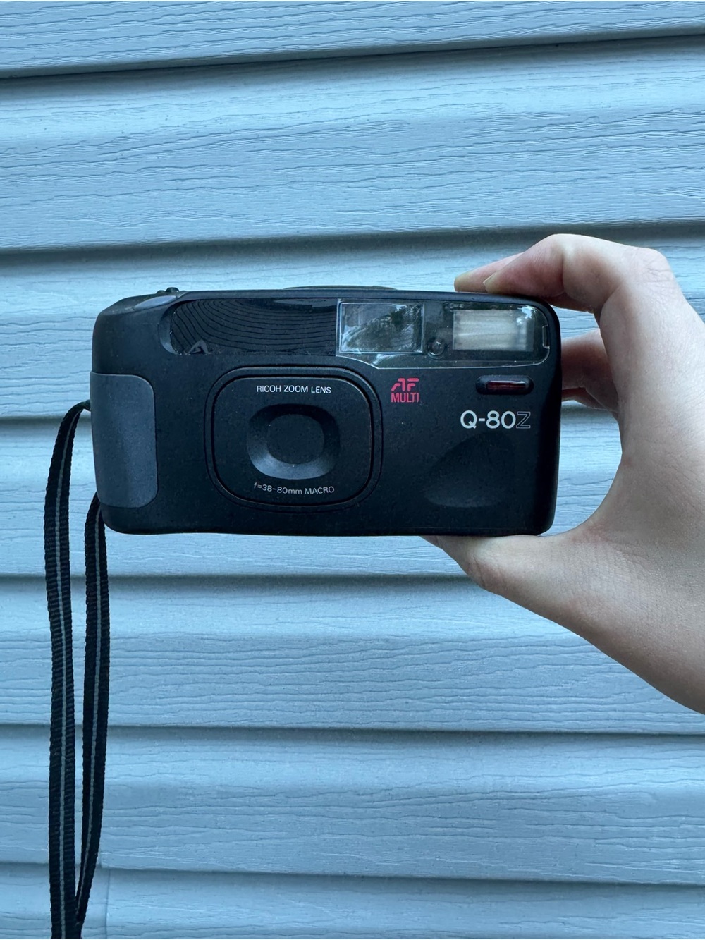 Q-80Z Black Compact Point-and-Shoot Film Camera
